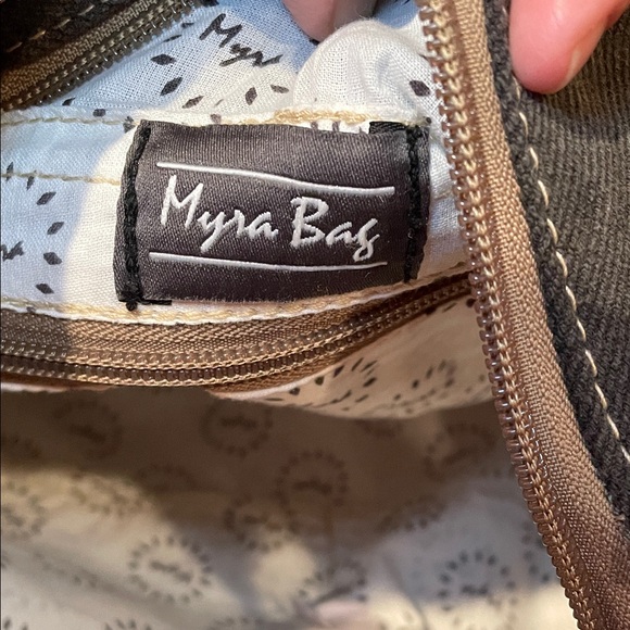 Stylish Gray and Brown Myra Bag - Picture 3 of 3